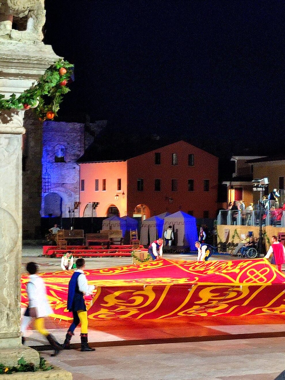 marostica piazza partita scacchi